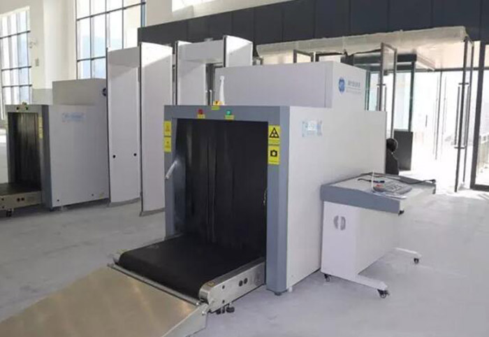 全國、省市政協委員體驗蘭渝鐵路、視察階州廣場