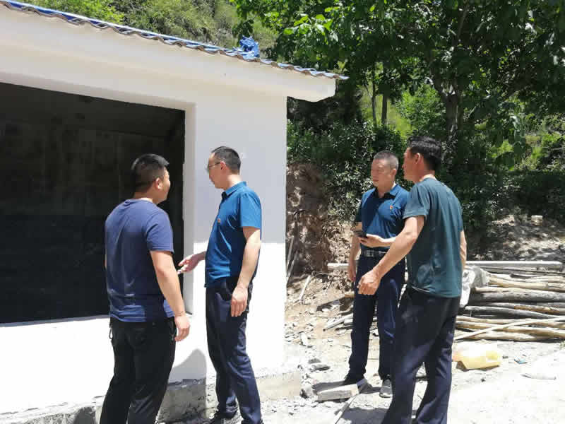 “感黨恩、憶黨史”，--市龍江城鄉發展集團公司開展慶祝建黨99周年主題黨日活動